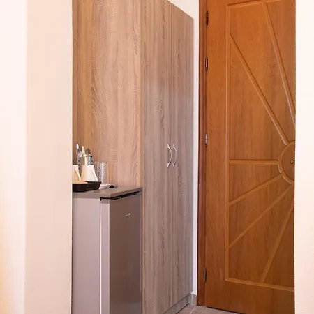 Aparthotel Olymp-rooms 3*